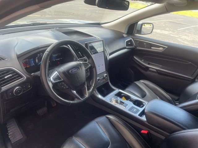 Used 2022 Ford Edge Titanium AWD/4WD image 23