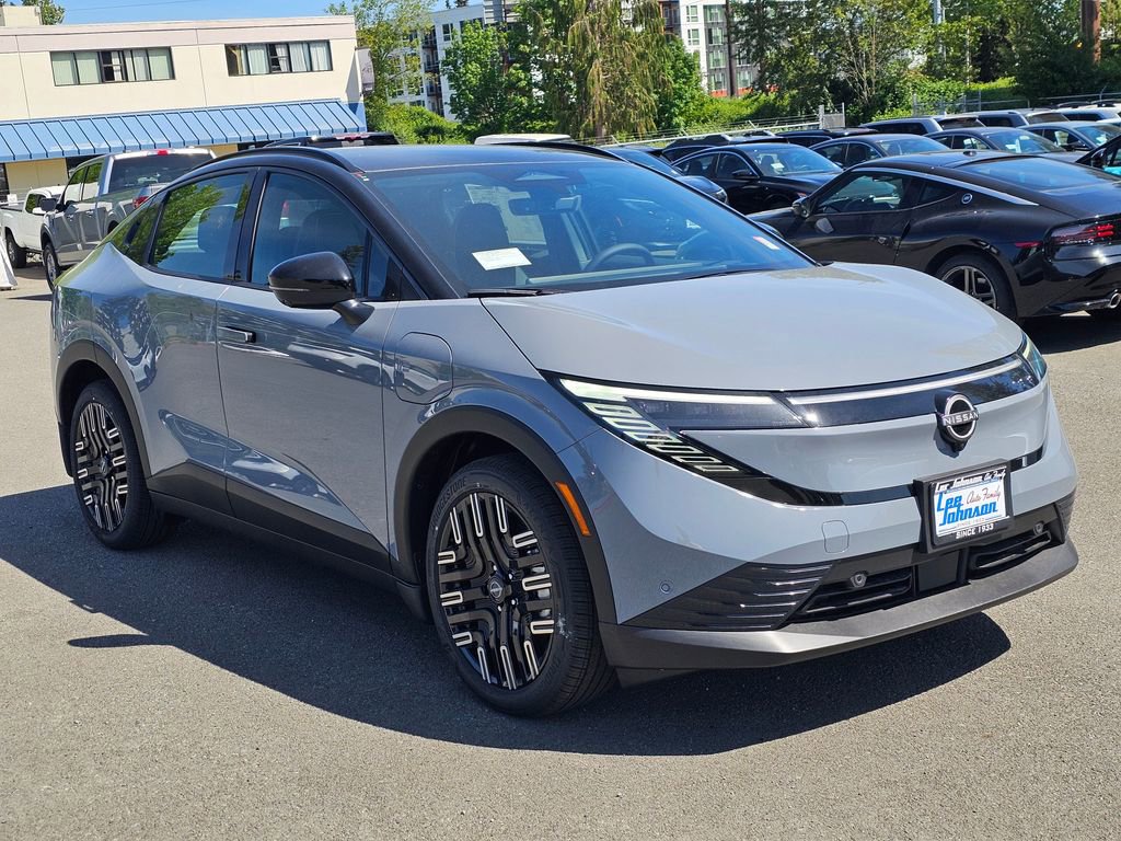 New 2026 Nissan Leaf Platinum+ w/ Cargo Package (Platinum+) FWD image 3