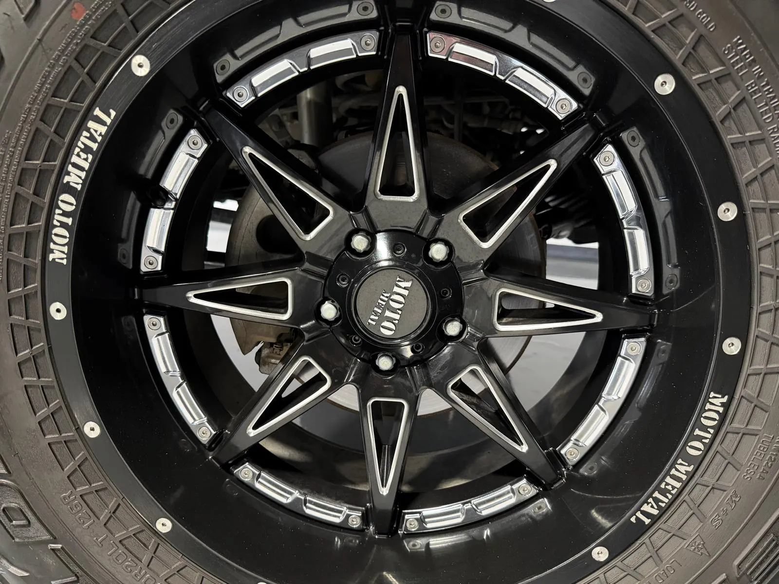 Used 2018 Jeep Wrangler Unlimited Sport S AWD/4WD image 10