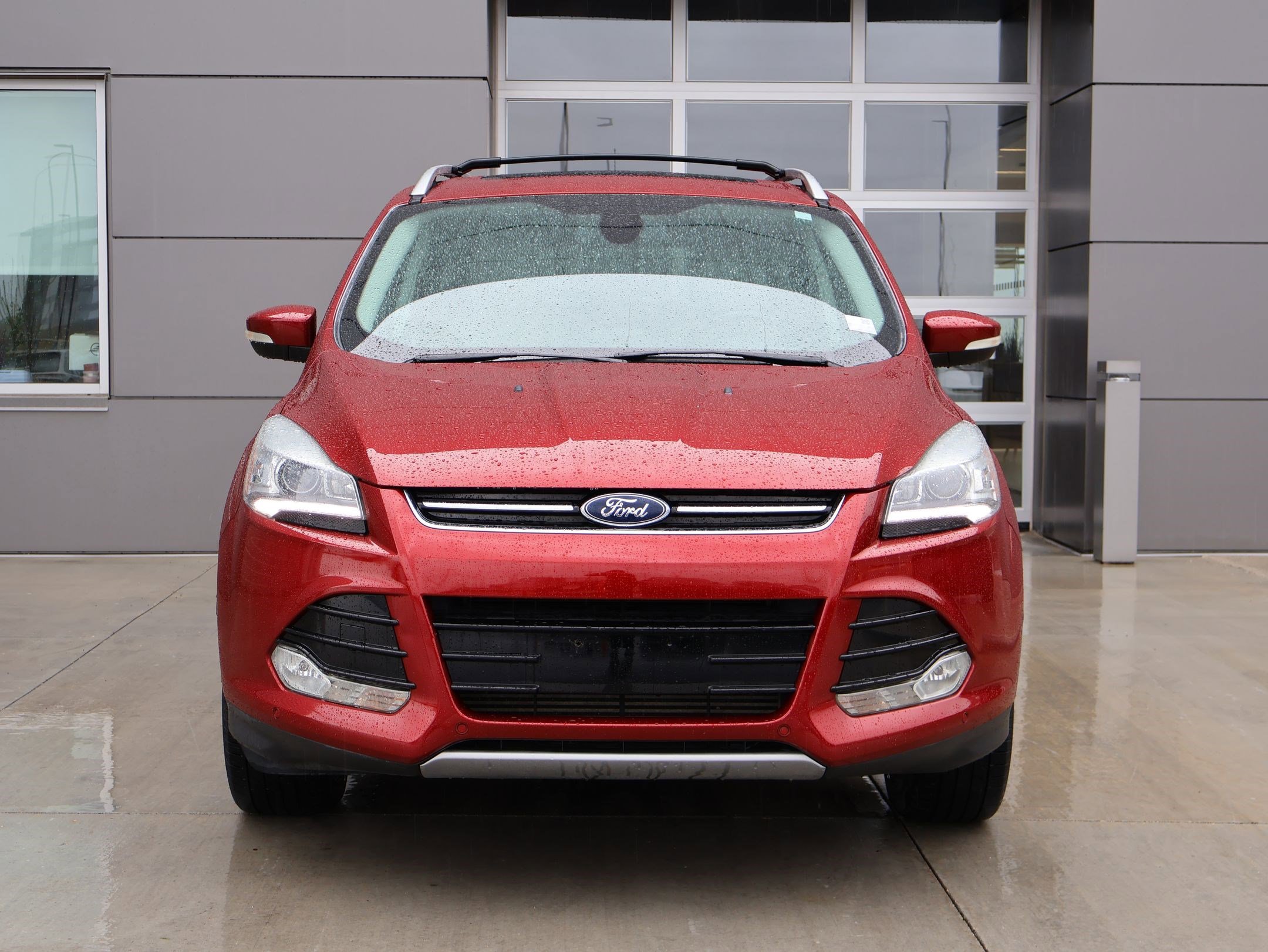 Used 2014 Ford Escape Titanium w/ Equipment Group 401A image 2