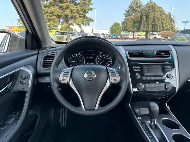 Used 2015 Nissan Altima 2.5 S w/ Power Driver Seat Package FWD image 15