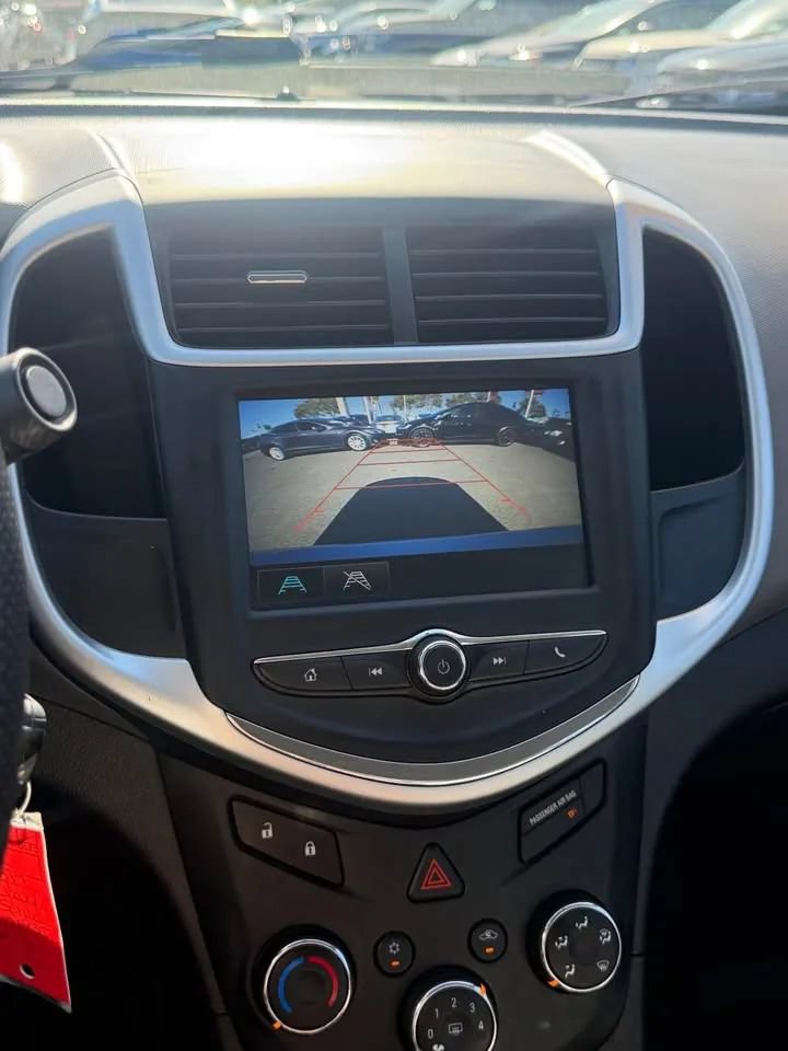 Used 2017 Chevrolet Sonic LS FWD image 9