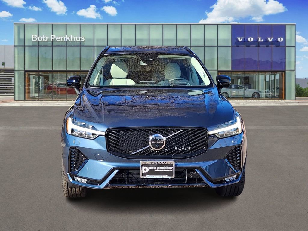 New 2026 Volvo XC60 B5 Ultra w/ Climate Package image 21