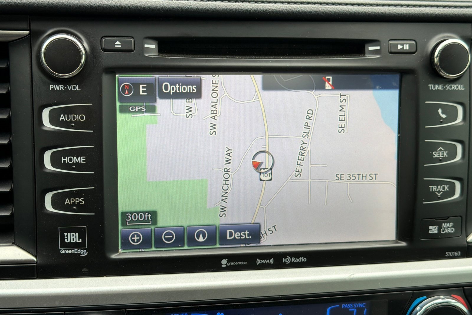 Used 2016 Toyota Highlander Limited image 16