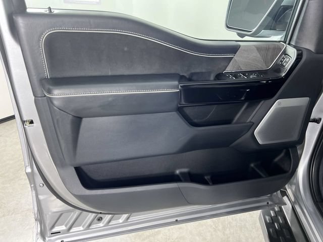 Used 2022 Ford F150 Lightning Platinum AWD/4WD image 23