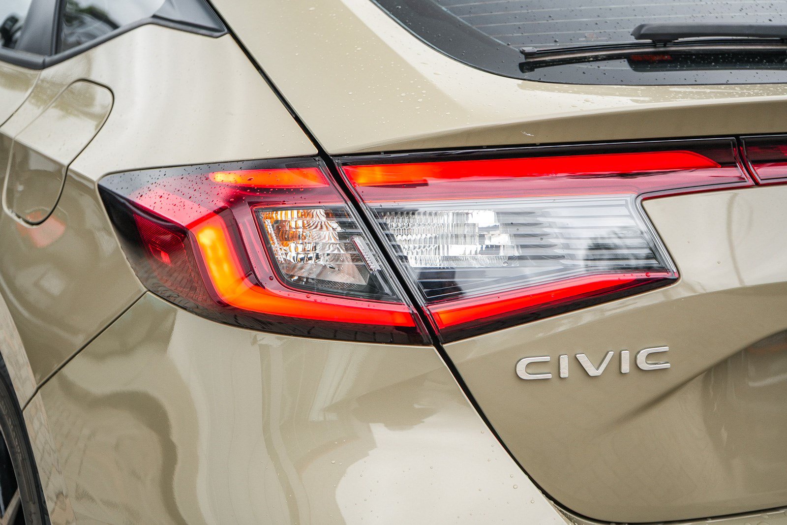 Used 2025 Honda Civic Sport image 11