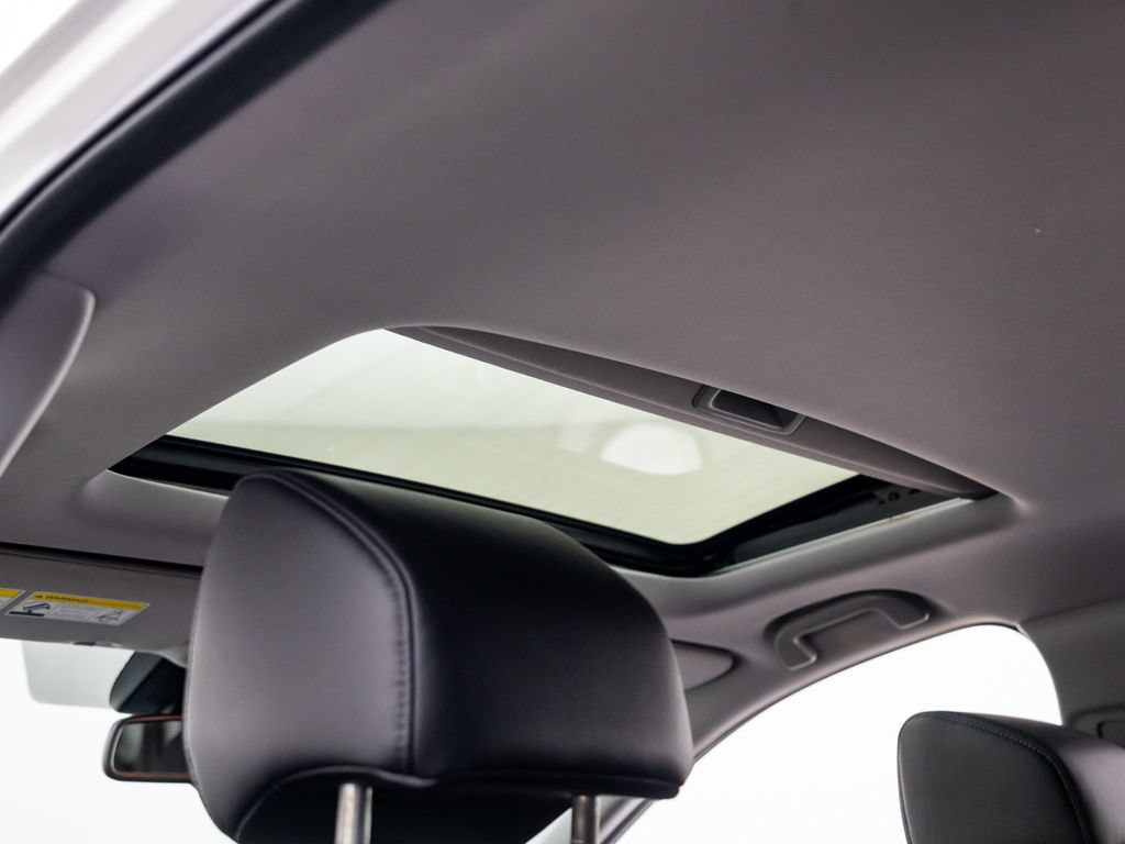 Certified 2018 Honda CR-V Touring image 18