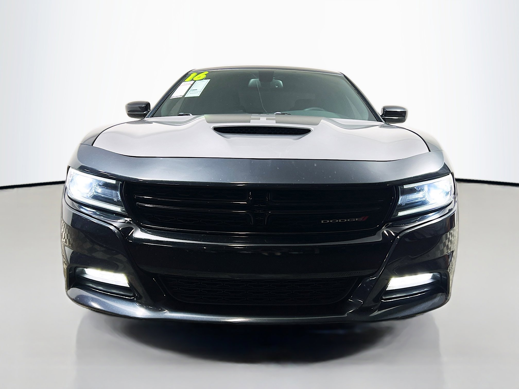 Used 2016 Dodge Charger R/T image 11