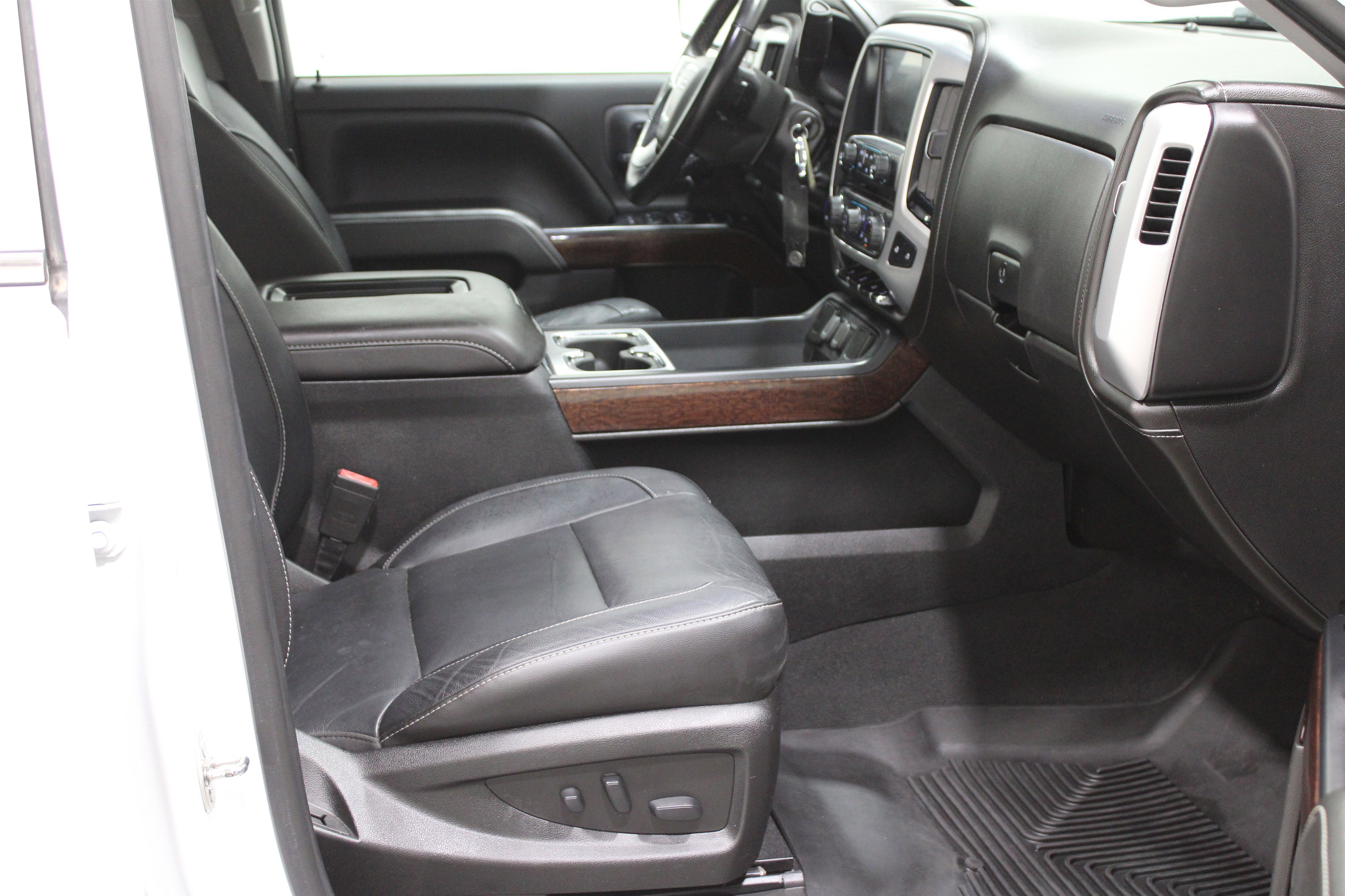 Used 2018 GMC Sierra 1500 SLT w/ SLT Premium Package image 25