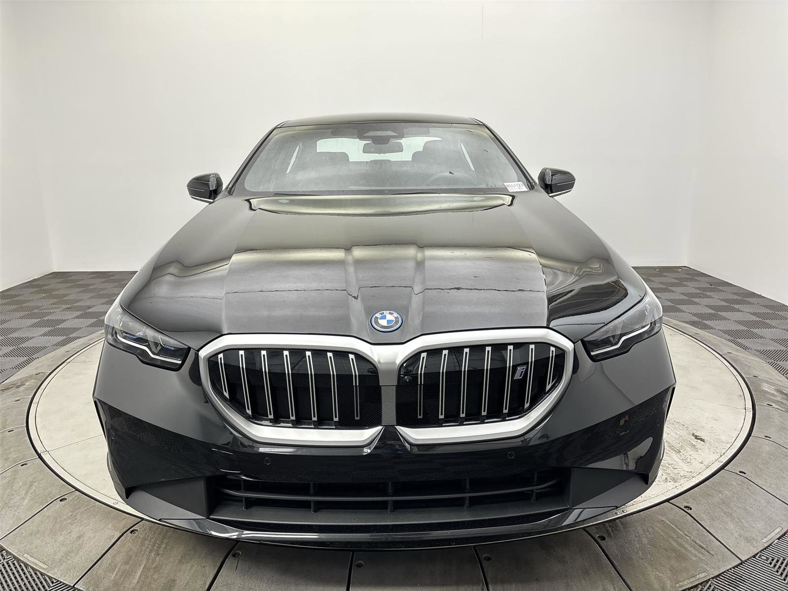 Used 2026 BMW i5 eDrive40 RWD image 14