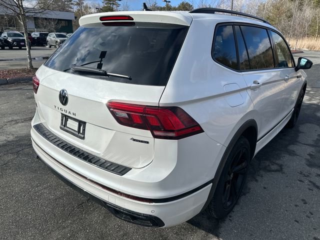 Used 2023 Volkswagen Tiguan SE R-Line image 5