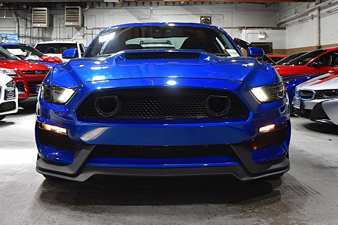 Used 2017 Ford Mustang GT w/ GT Performance Package RWD image 2