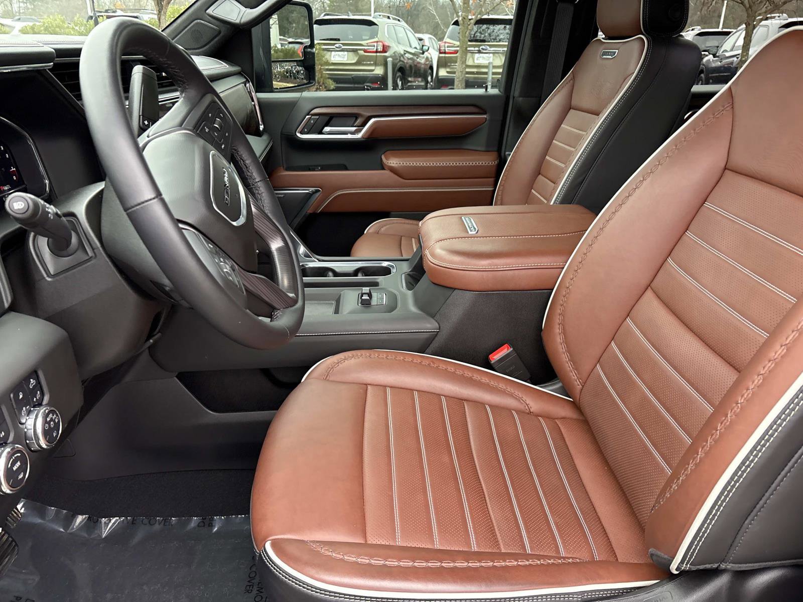 Used 2025 GMC Sierra 2500 Denali Ultimate image 16