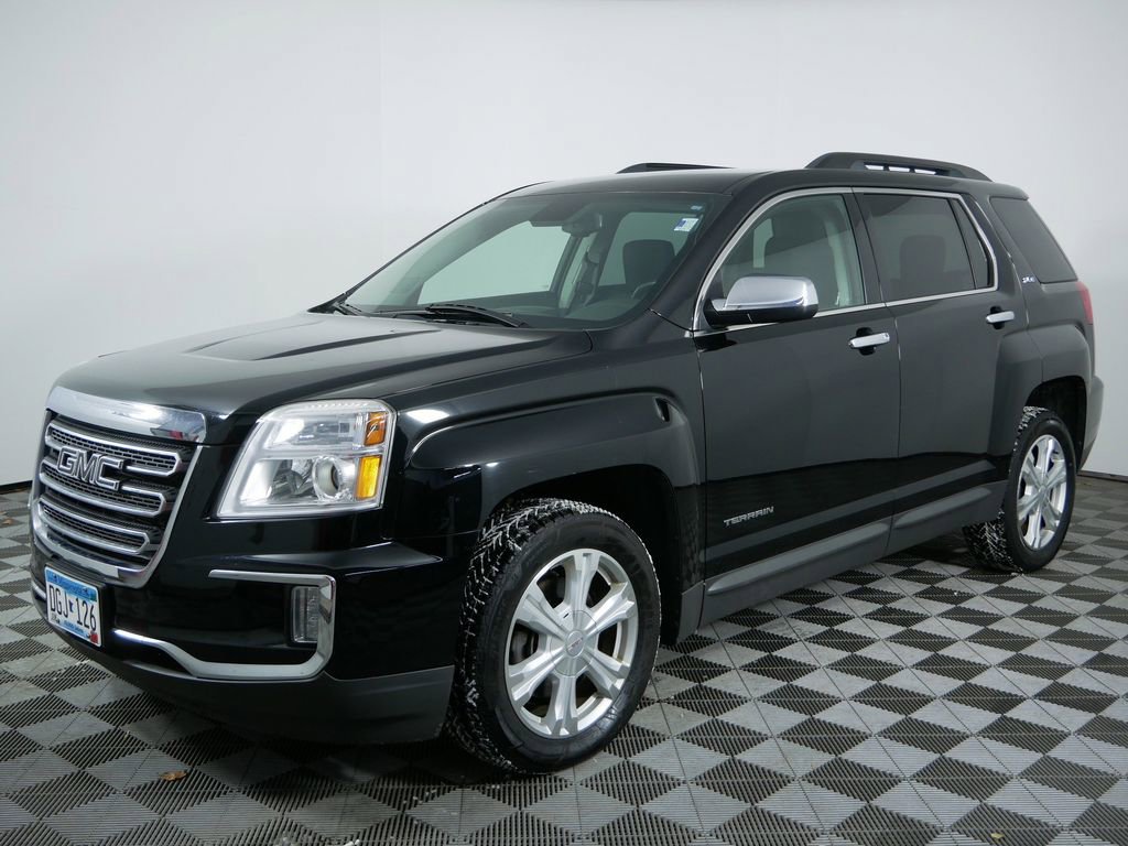 Used 2017 GMC Terrain SLE w/ Chrome Edition image 4