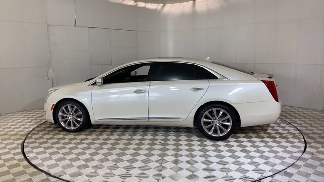 Used 2014 Cadillac XTS Premium w/ Driver Assist Package FWD image 8