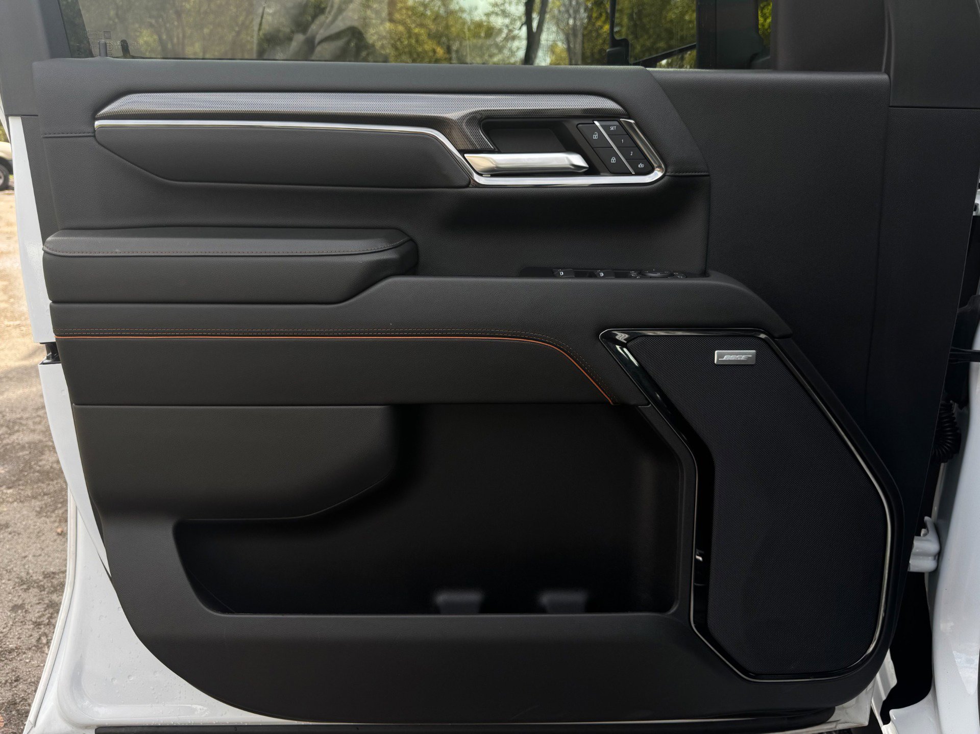 Used 2024 GMC Sierra 2500 AT4 w/ AT4 Preferred Package image 95