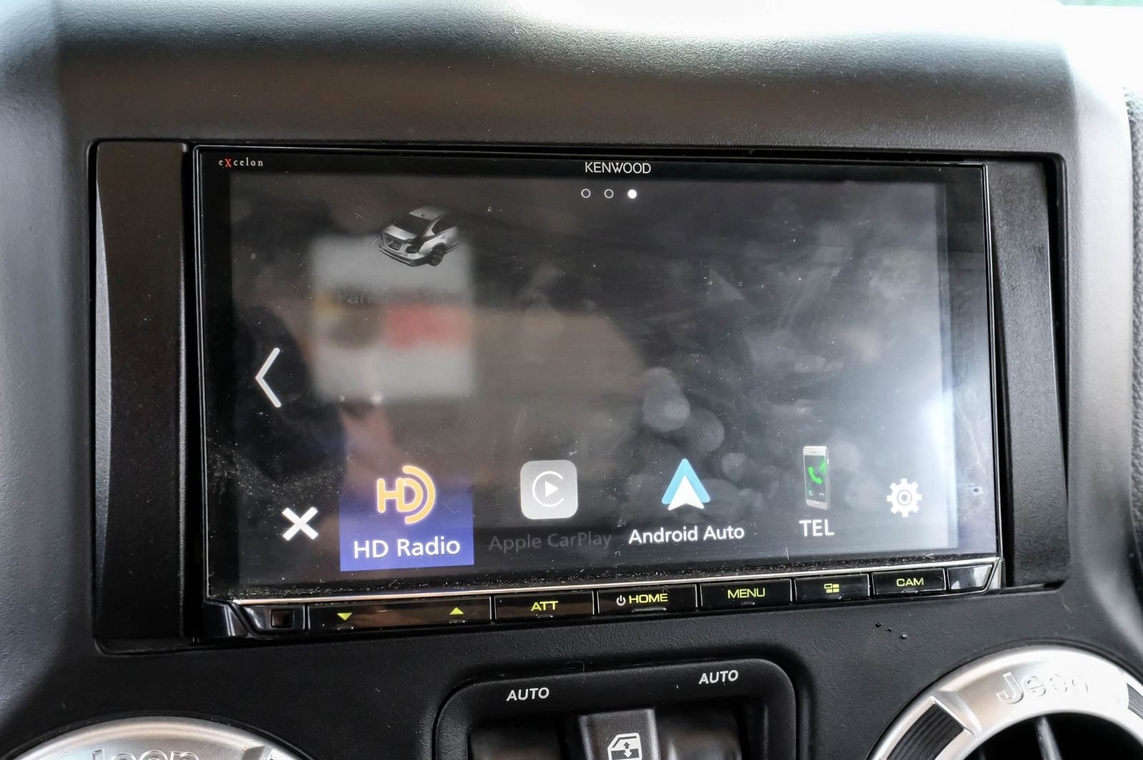 Used 2013 Jeep Wrangler Unlimited Rubicon w/ Connectivity Group AWD/4WD image 34