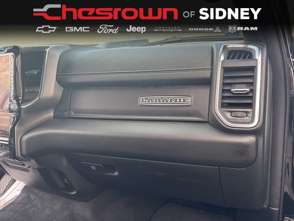 Used 2025 RAM 1500 Laramie AWD/4WD image 35