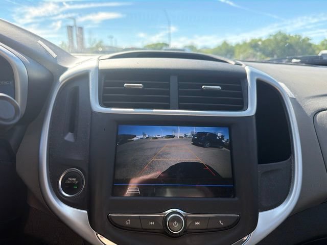 Used 2018 Chevrolet Sonic LT w/ Convenience Package FWD image 17