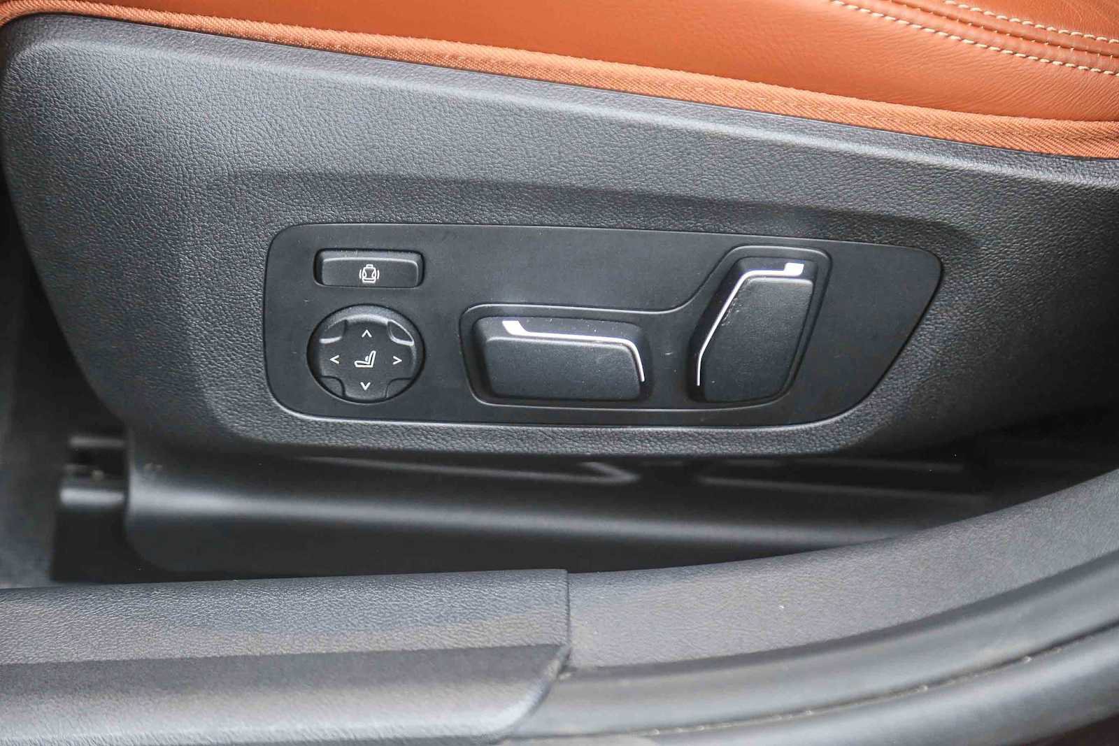 Used 2025 BMW M3 Competition image 18