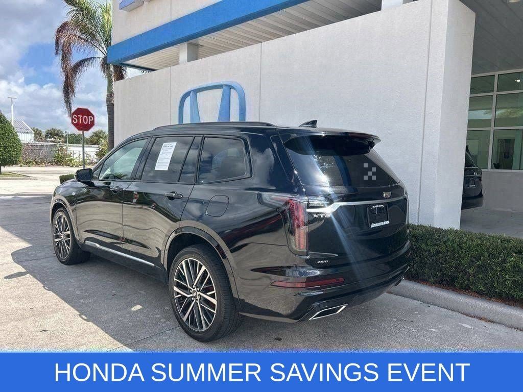 Used 2023 Cadillac XT6 Sport w/ Technology Package AWD/4WD image 6
