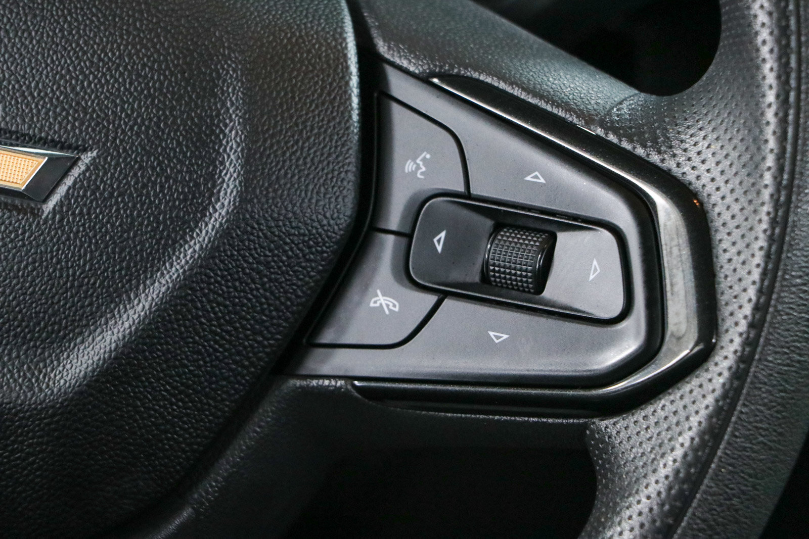 Used 2023 Chevrolet TrailBlazer LT w/ Convenience Package FWD image 14