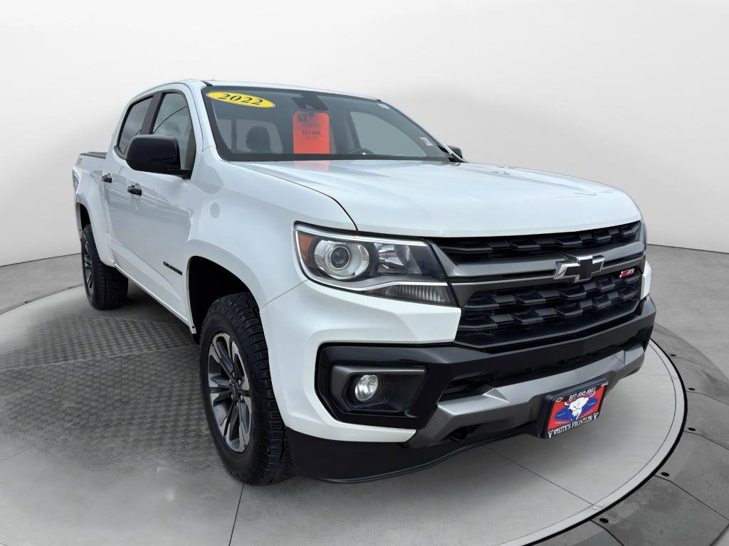 Used 2022 Chevrolet Colorado Z71 w/ Safety Package AWD/4WD image 3
