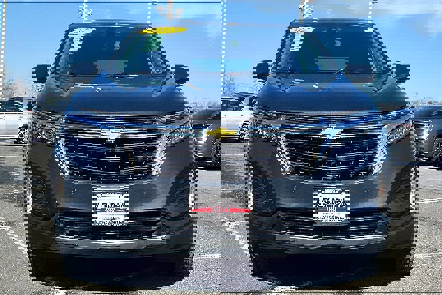 Used 2023 Chevrolet Equinox LT image 3