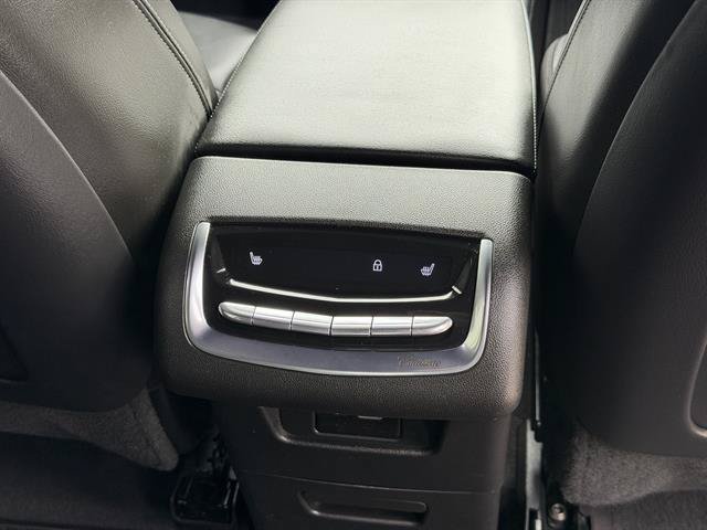 Used 2024 Cadillac XT6 Premium Luxury AWD/4WD image 23