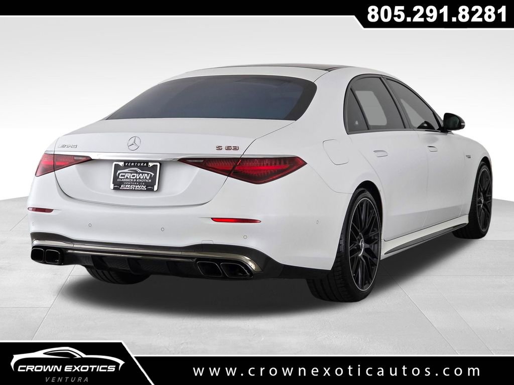 Used 2024 Mercedes-Benz S 63 AMG S w/ Carbon Fiber Exterior Package image 7