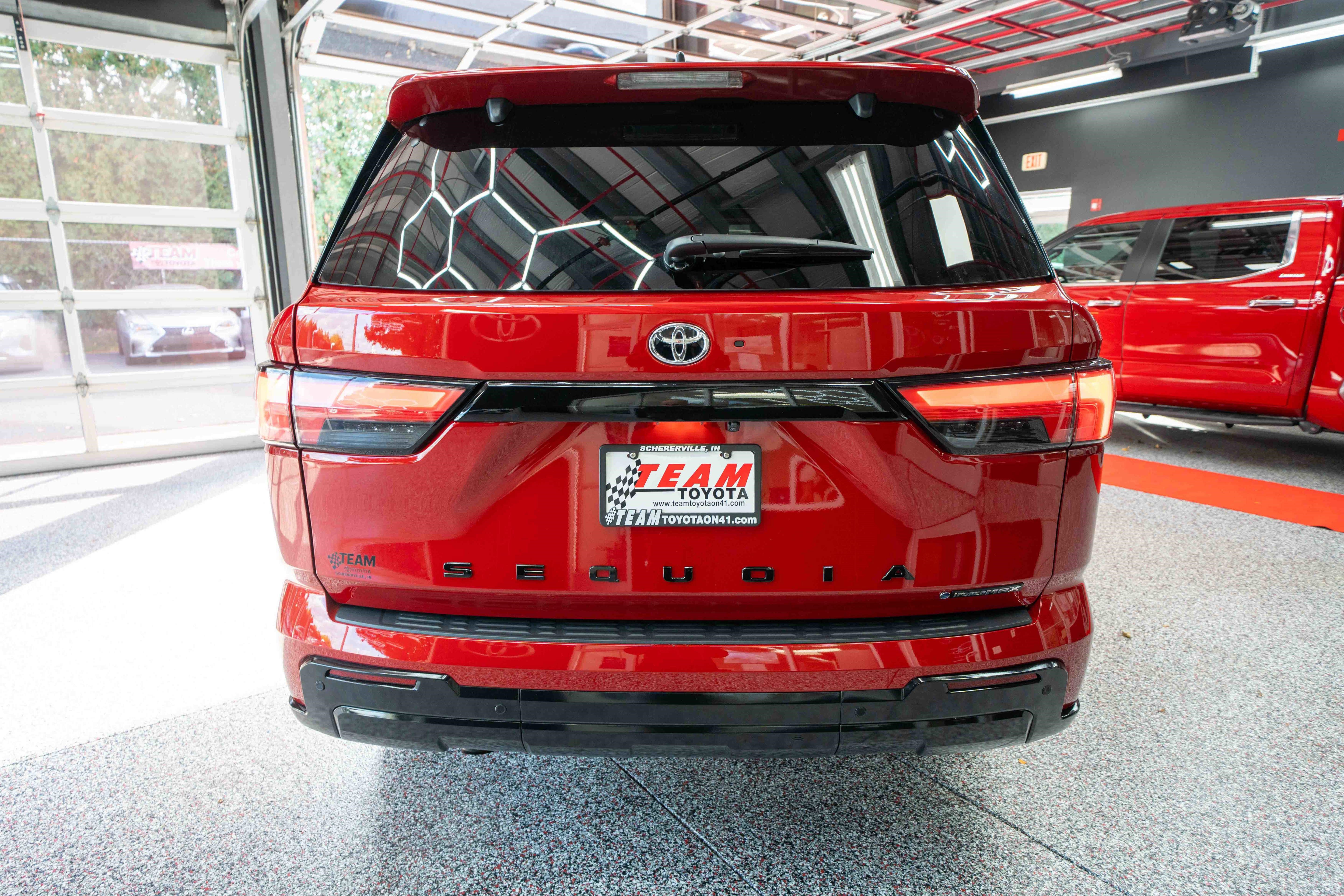 Used 2025 Toyota Sequoia Limited w/ Tow Technology Package image 3