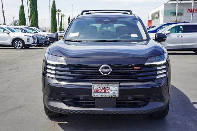 New 2026 Nissan Kicks SR image 2