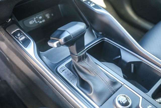 Used 2024 Kia Sorento S w/ Panoramic Sunroof Package image 16