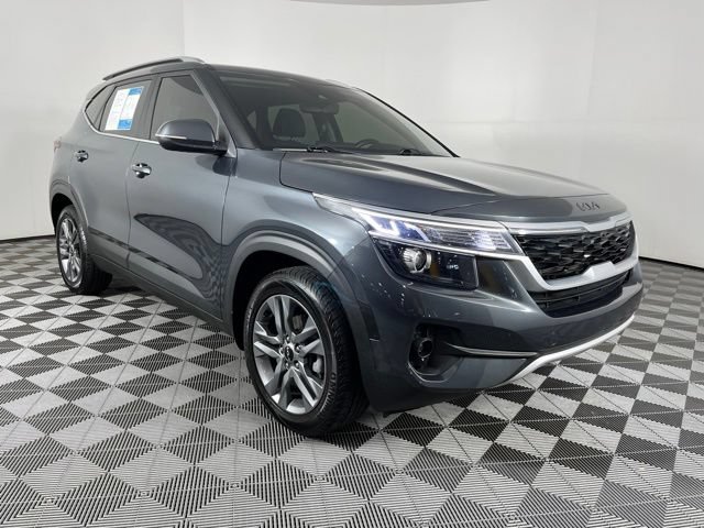 Used 2023 Kia Seltos S FWD image 3