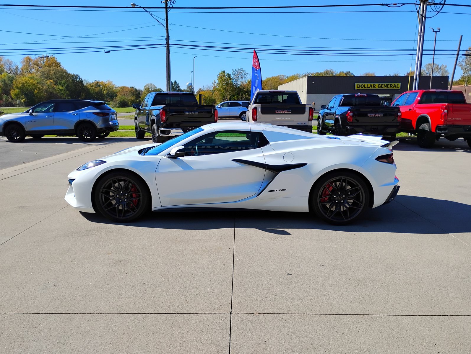 Used 2024 Chevrolet Corvette Z06 w/ Stealth Interior Trim Package RWD image 11