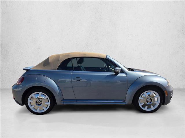 Used 2019 Volkswagen Beetle 2.0T Final Edition SEL video 4