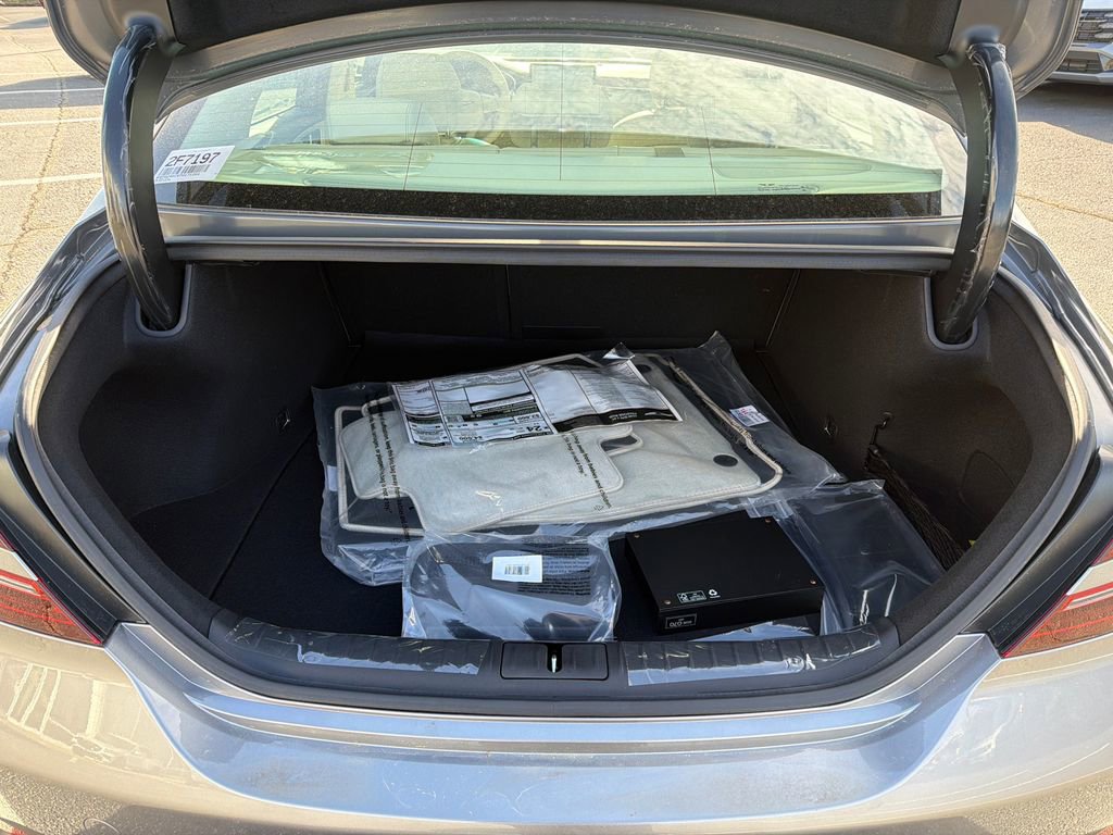 New 2026 Genesis G70 2.5T Prestige image 18