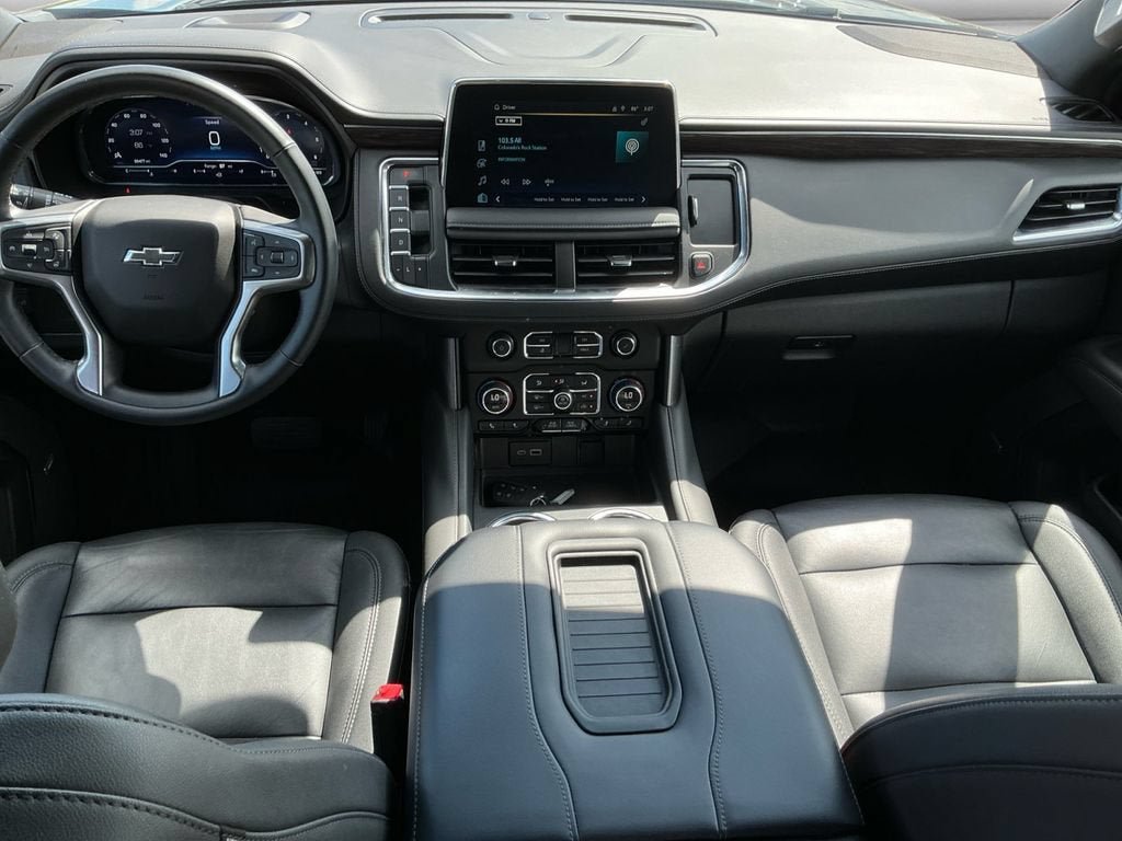 Used 2024 Chevrolet Tahoe Z71 w/ Luxury Package AWD/4WD image 11