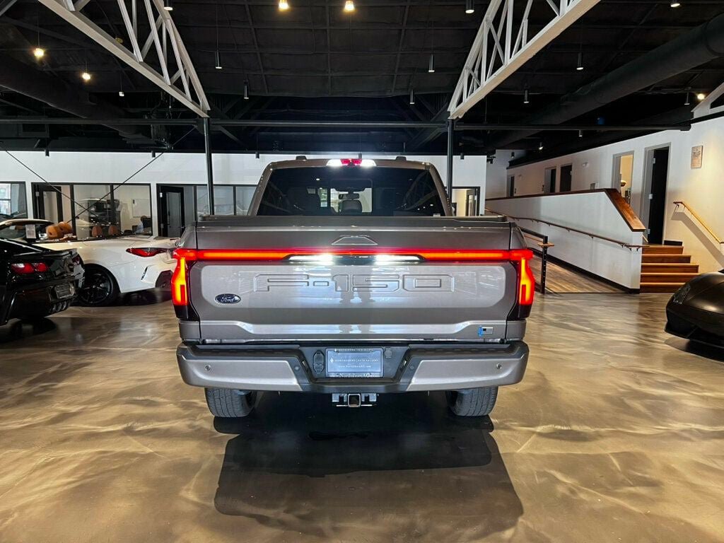 Used 2023 Ford F150 Lightning Platinum AWD/4WD image 5