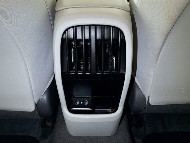 Used 2025 Hyundai Kona SEL FWD image 20