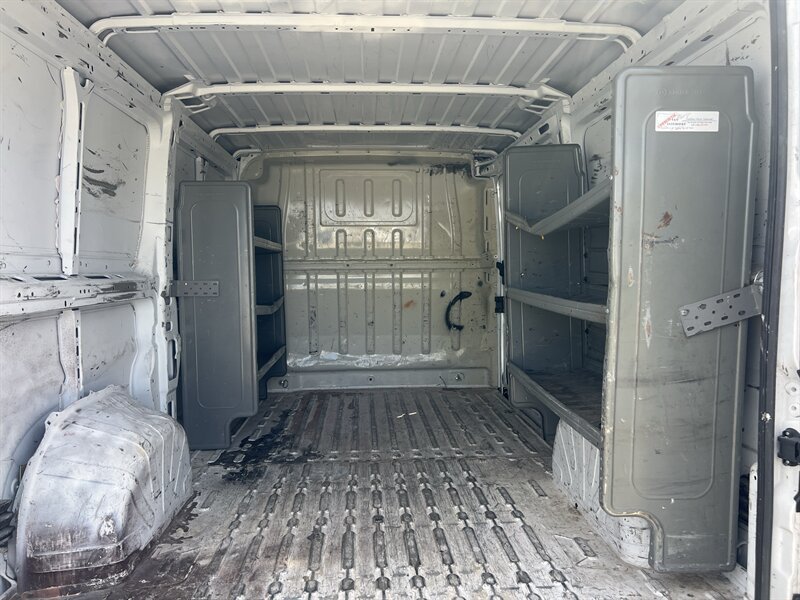 Used 2023 RAM ProMaster 2500 FWD image 9