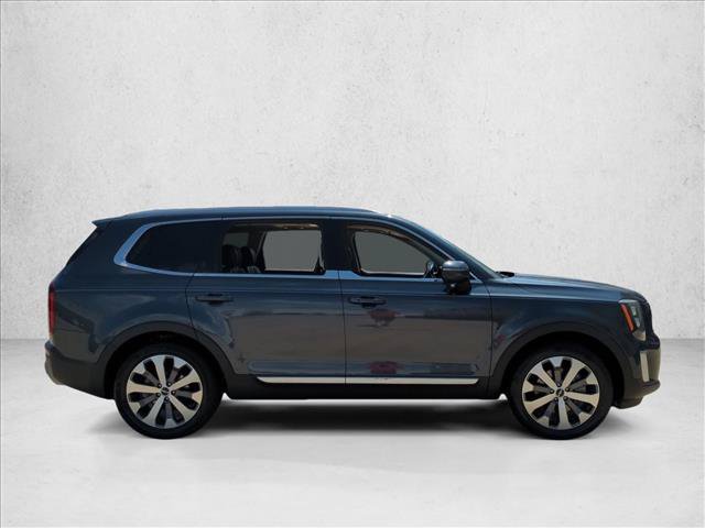 Used 2022 Kia Telluride EX w/ EX Premium Package FWD image 4