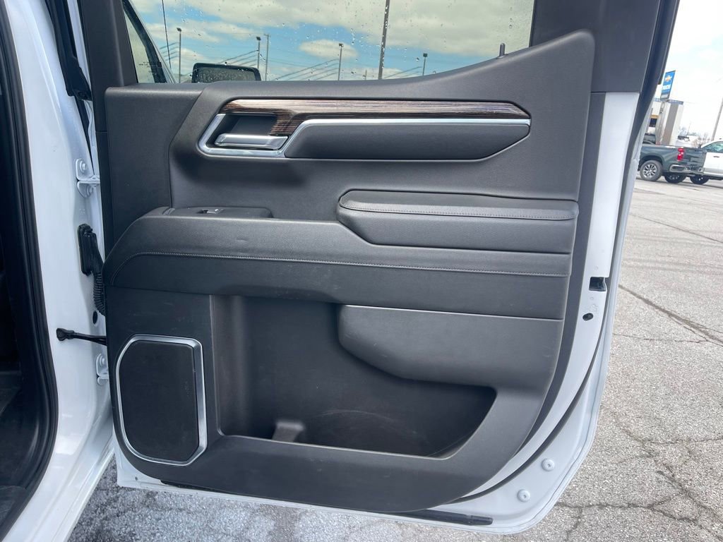 Used 2023 GMC Sierra 1500 SLE AWD/4WD image 18