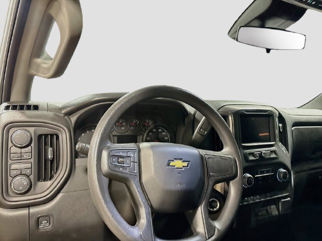 Certified 2025 Chevrolet Silverado 1500 Custom w/ Turbomax Blackout Package AWD/4WD image 11