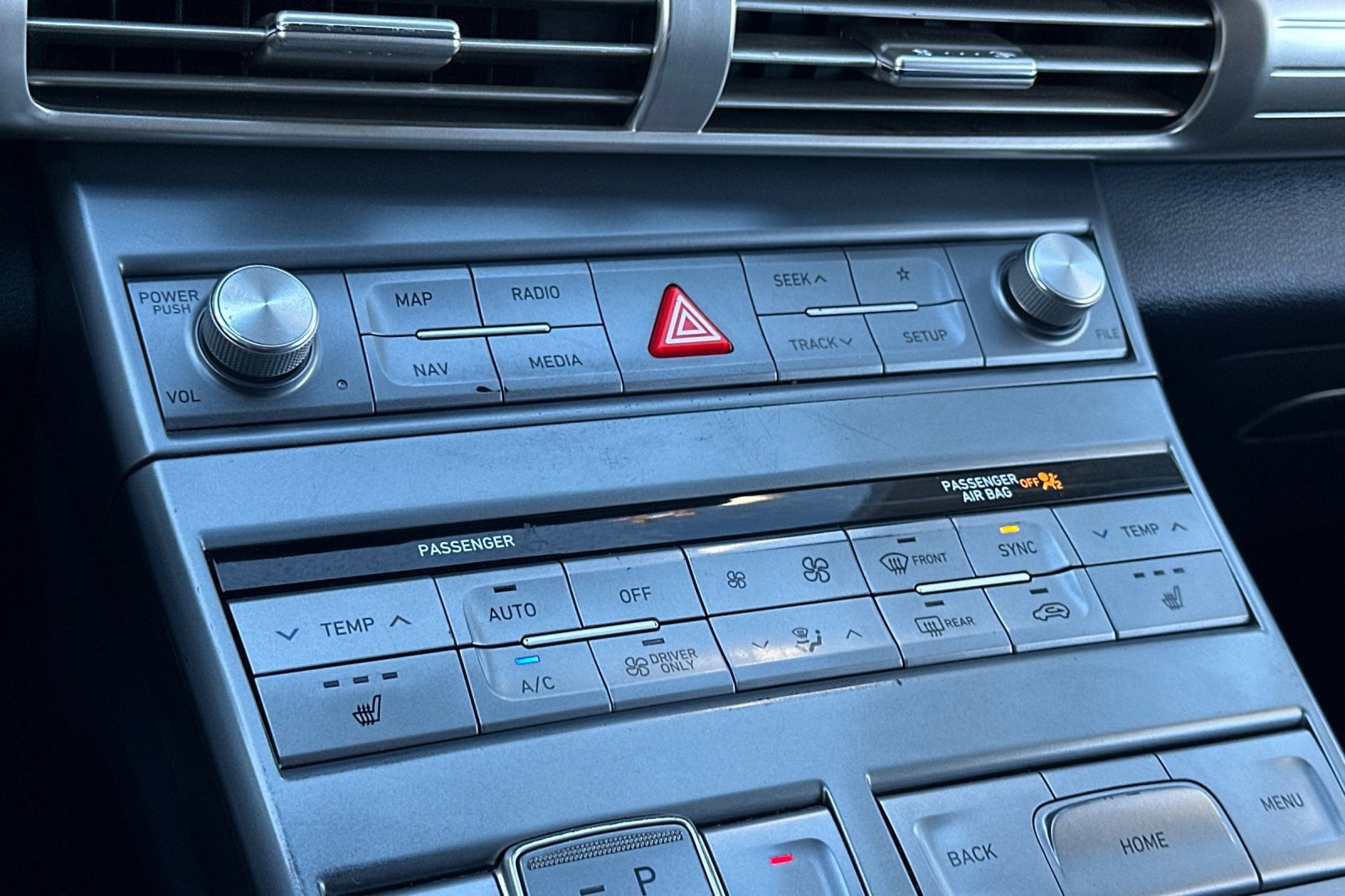 Used 2022 Hyundai Nexo Blue image 21