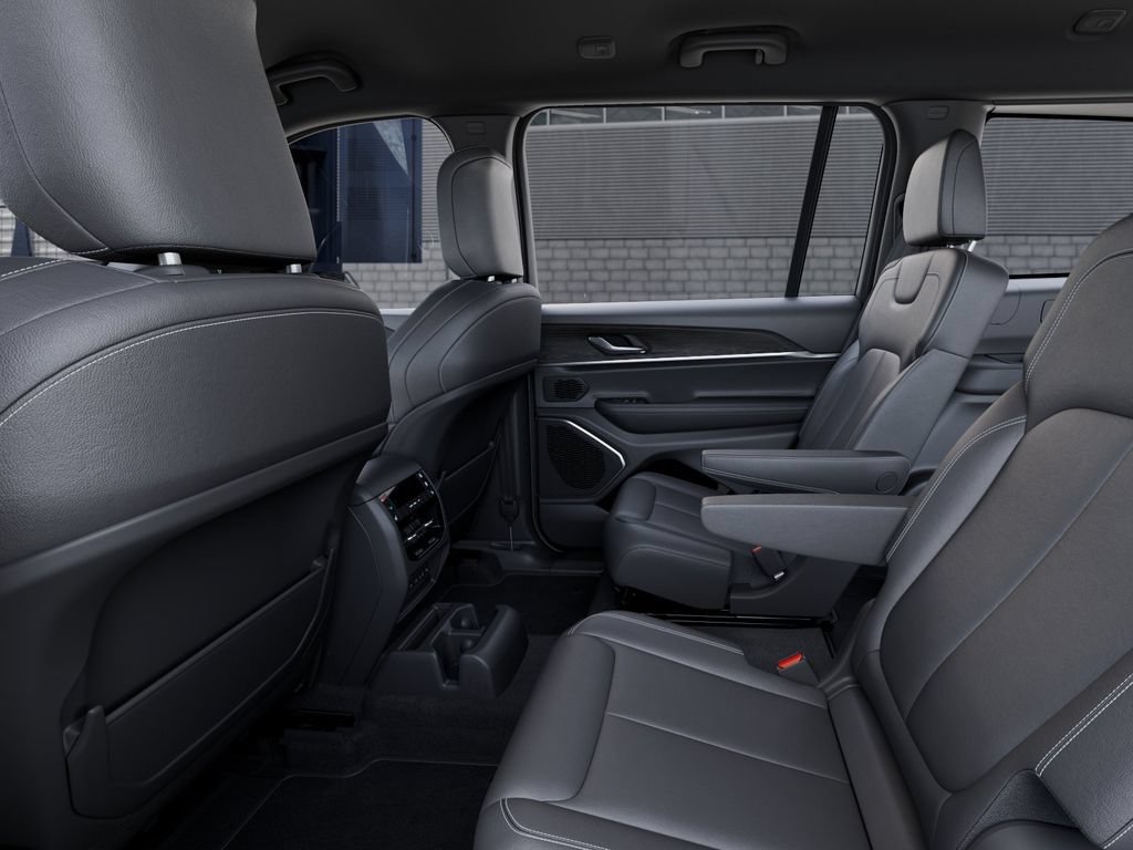 New 2026 Jeep Grand Cherokee L Limited AWD/4WD image 23