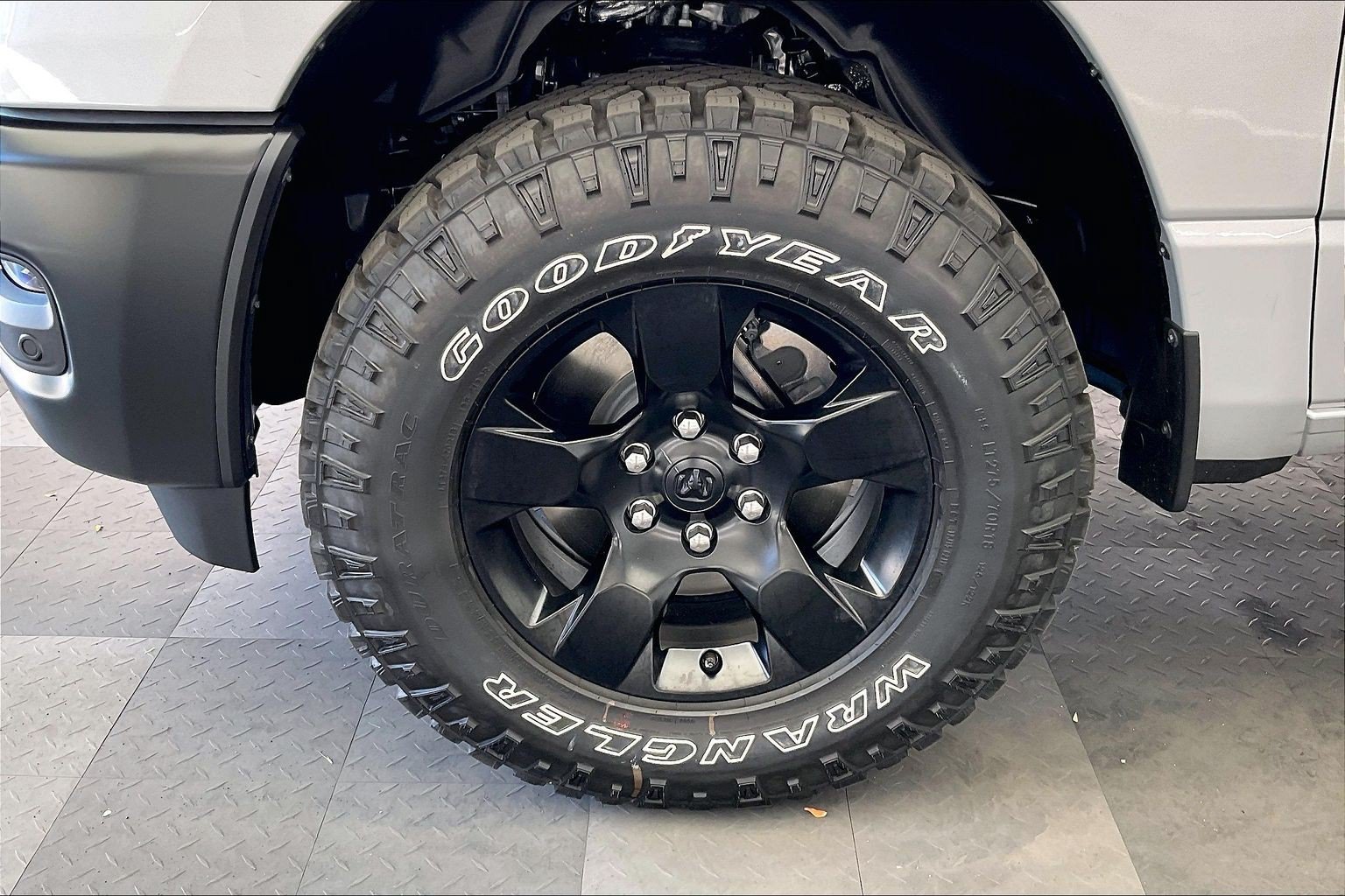 New 2026 RAM 1500 Warlock AWD/4WD image 14