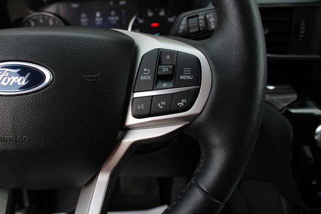 Used 2023 Ford Explorer Limited w/ Limited Technology Package image 12