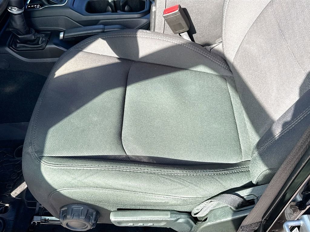 Used 2022 Jeep Wrangler Unlimited Sport image 21