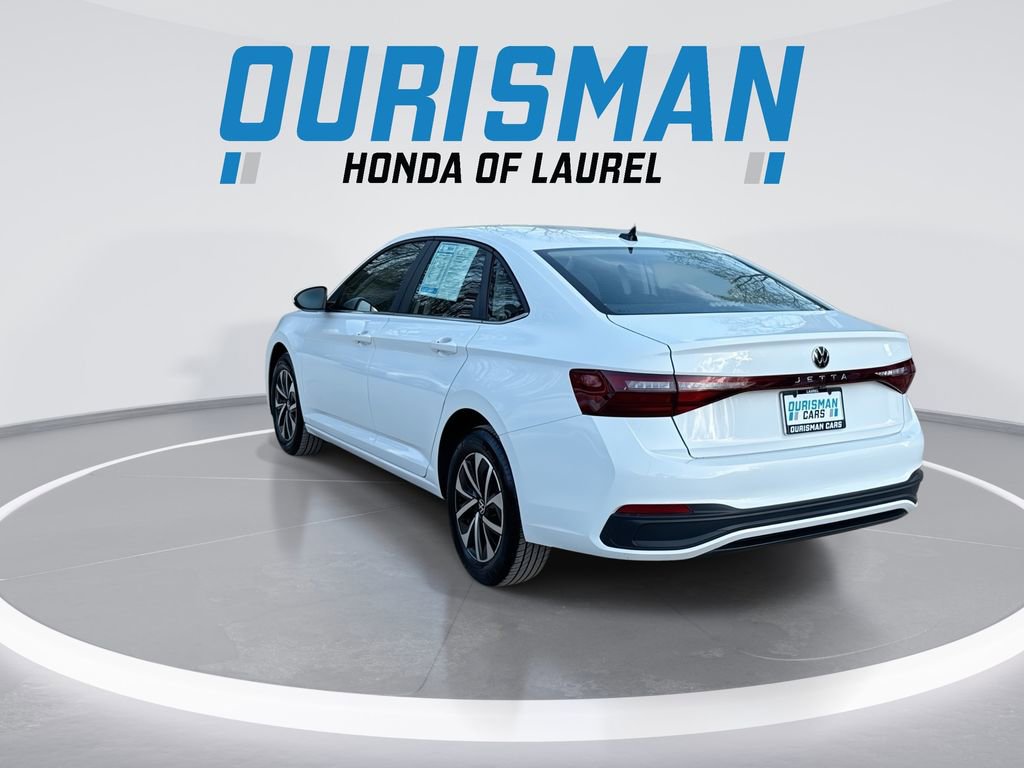 Used 2025 Volkswagen Jetta S image 6